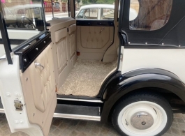 Regent wedding car in Chelsea